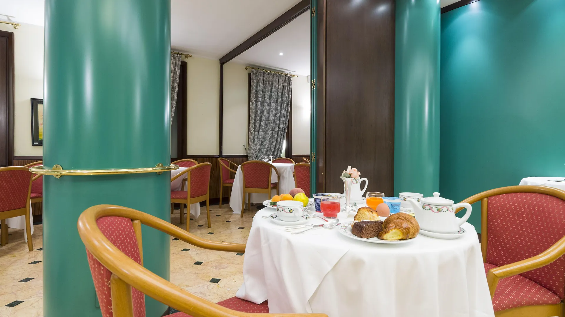 Hotel Carrobbio Milan