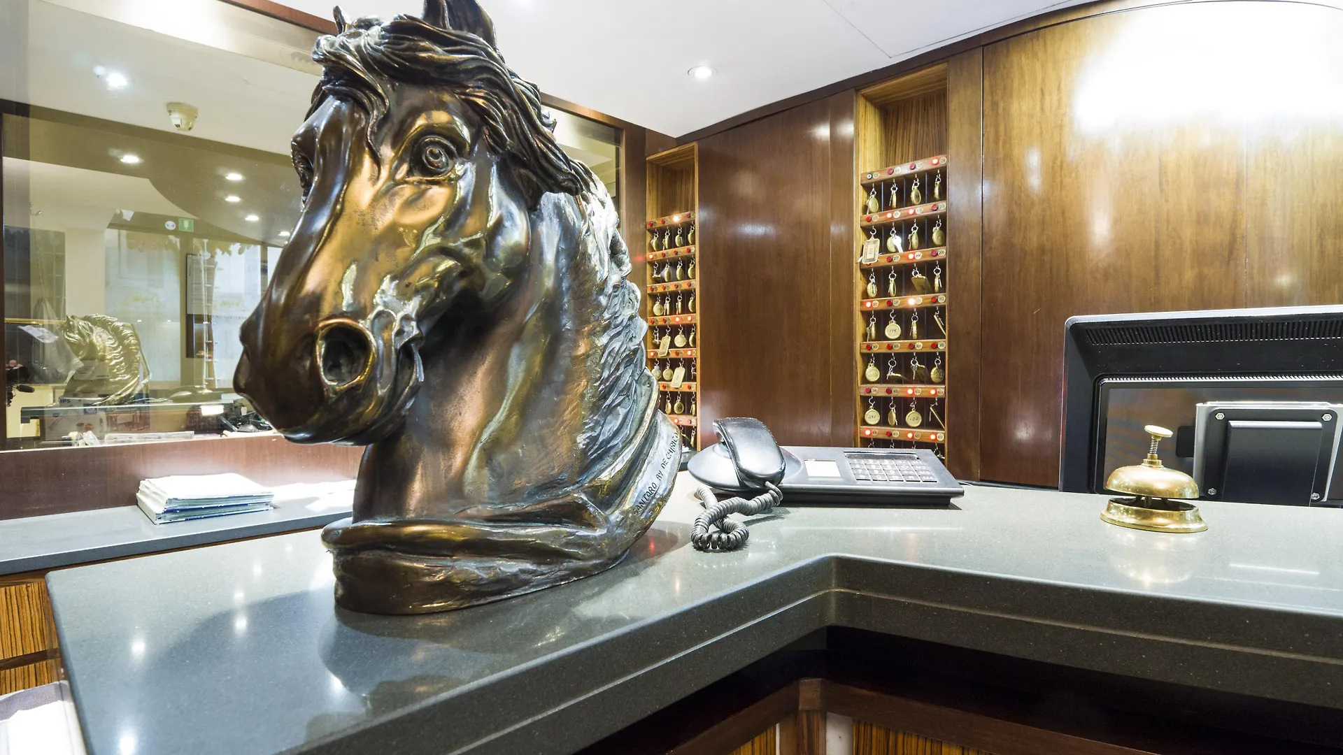 ****  Hotel Carrobbio Milan Italy