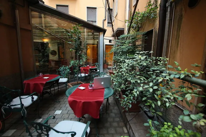 Hotel Carrobbio Milan