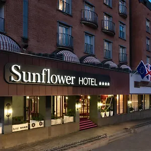 Hotel Sunflower, Milão